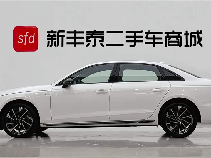 Audi A4L 2023 40 TFSI — фото 4