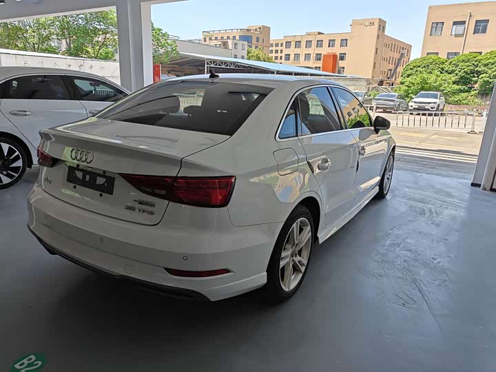 Audi A3 2020 Limousine 35 TFSI V — фото 4