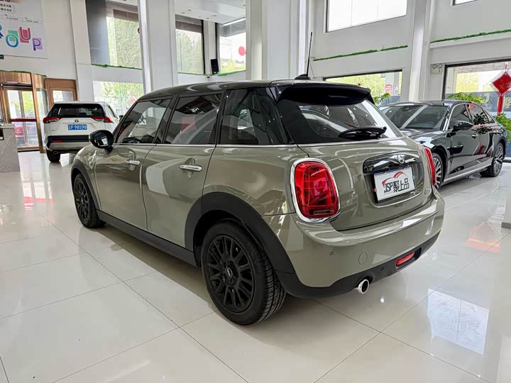 MINI Hatch — фото 15