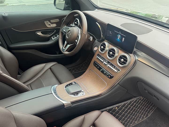 Mercedes-Benz GLC 2022 GLC 300 L 4 MATIC — фото 25