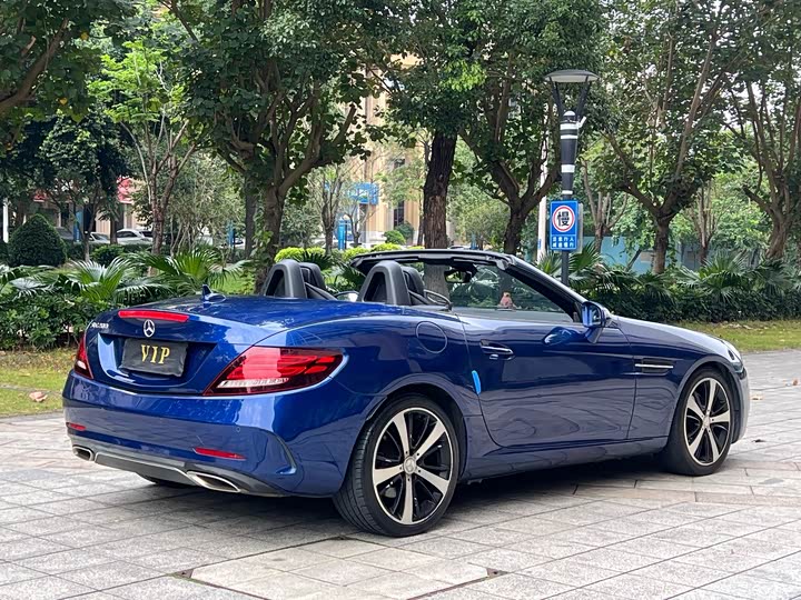 Mercedes-Benz SLC 2016 SLC 200 — фото 12