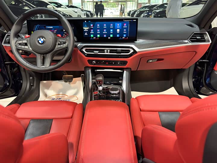 BMW M4 2023 M 4 M x Drive — фото 11