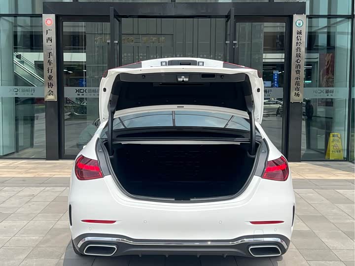Mercedes-Benz C-Class 2023 C 260 L — фото 16