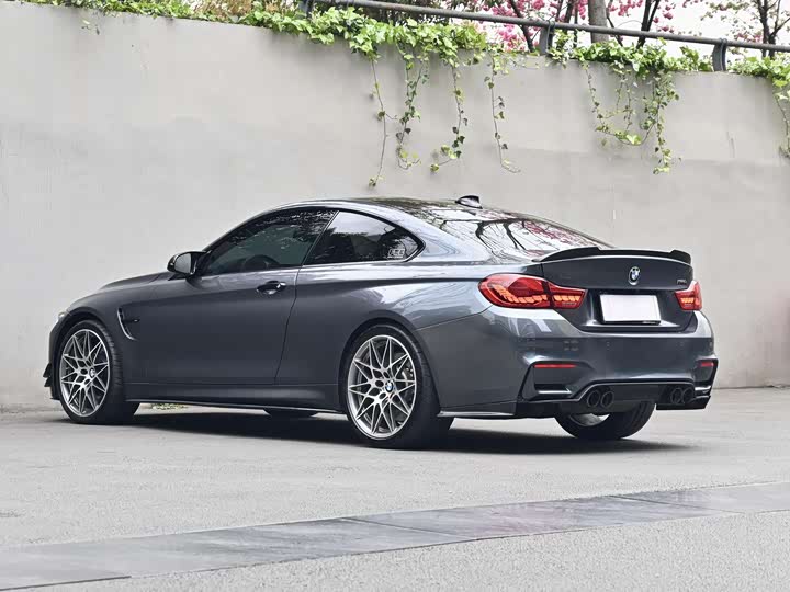 BMW M4 2016 M 4 — фото 21