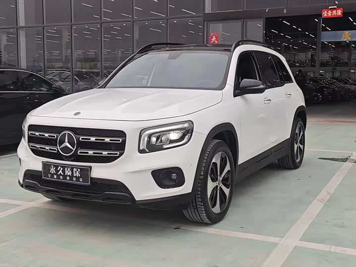 Mercedes-Benz GLB 2022 GLB 220 4 MATIC — фото 1