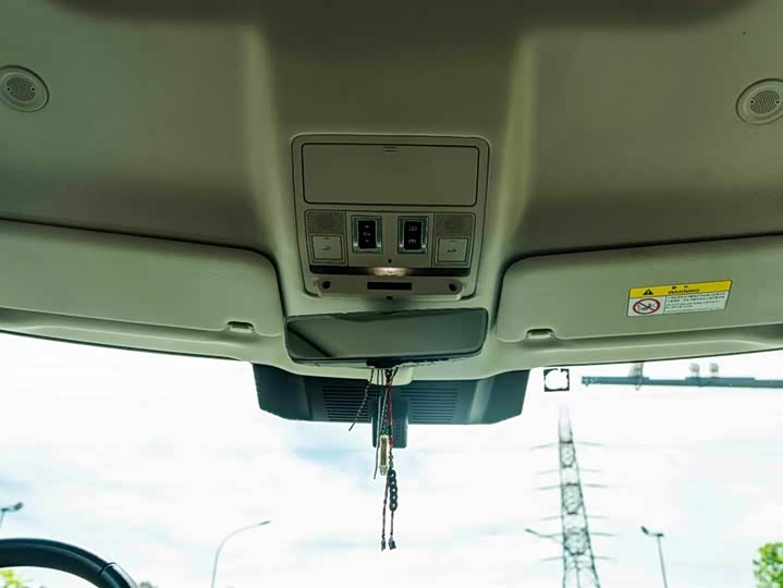 Land Rover Defender — фото 16