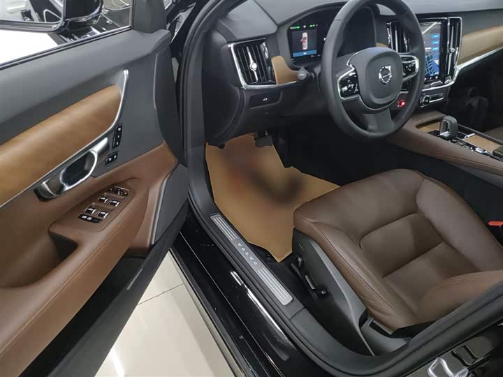 Volvo S90 2024 B 5 — фото 13