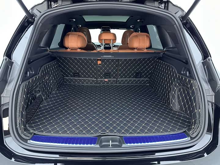 Mercedes-Benz GLC 2024 GLC 300 L 4 MATIC 5 — фото 12