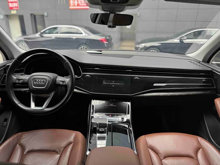 Audi Q7 2020 55 TFSI quattro S line Sport — фото 17