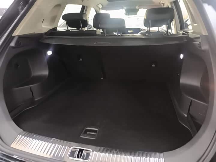 Hongqi HS5 2023 2.0 T 4 WD Pro — фото 19