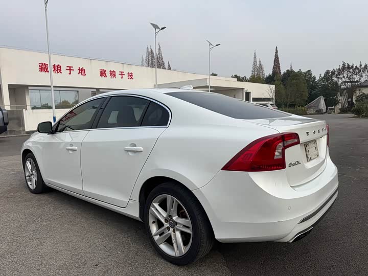 Volvo S60 2016 S 60 L T 5 — фото 5