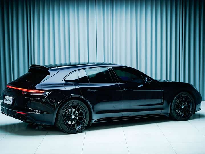 Porsche Panamera 2023 Panamera 4 Sport Turismo 2.9 T — фото 7
