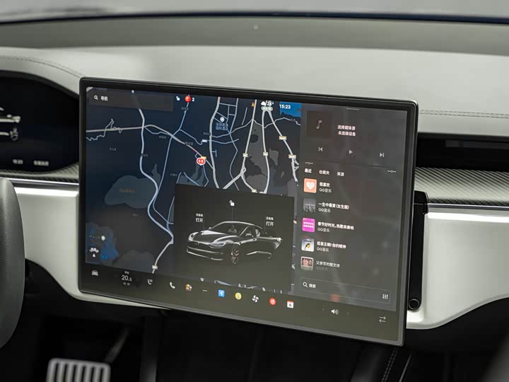 Tesla Model — фото 10