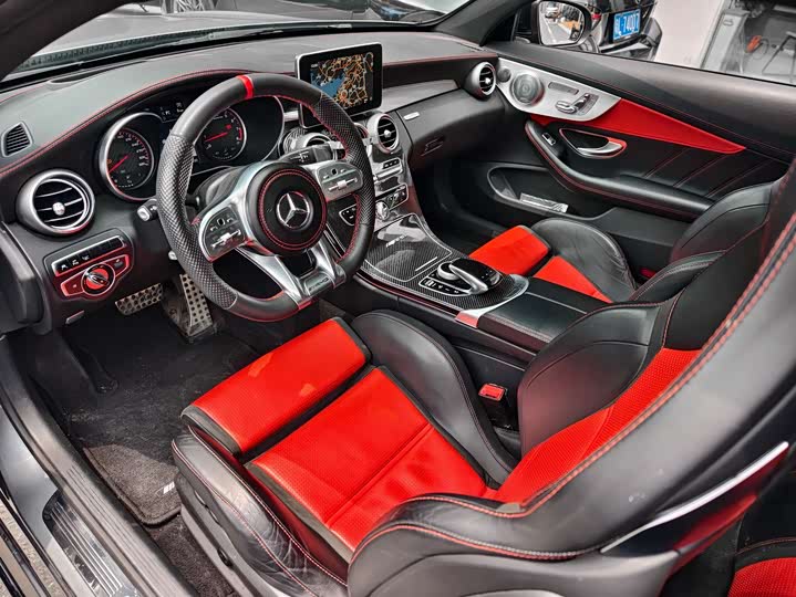 Mercedes-Benz C-Class 2016 AMG C 63 S Coupe — фото 4