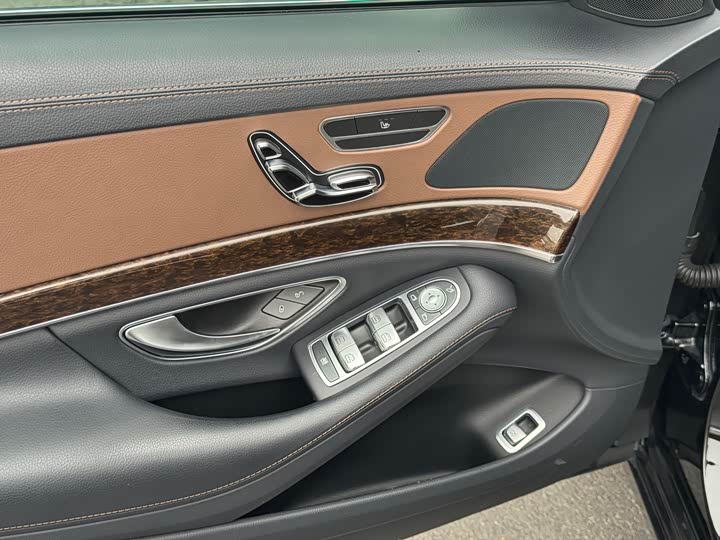 Mercedes-Benz S-Class 2016 S 320 L — фото 11
