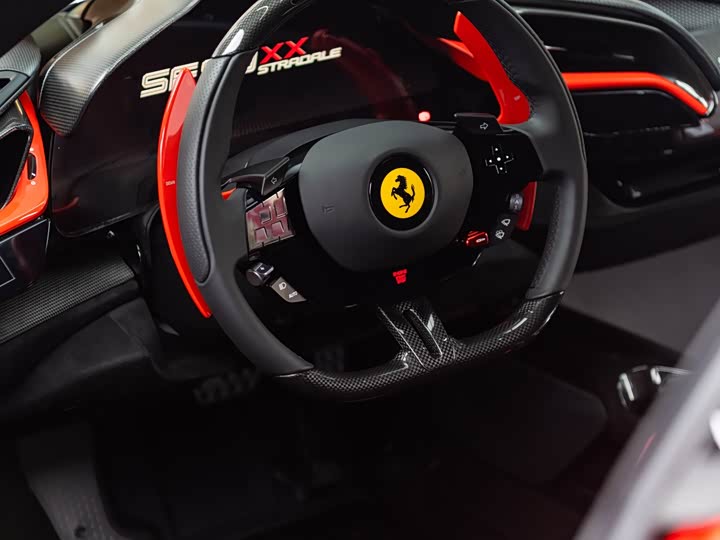 Ferrari SF90 2025 3.9 L XX Tailor Made — фото 10