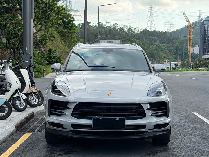 Porsche Macan 2022 Macan 2.0 T — фото 2