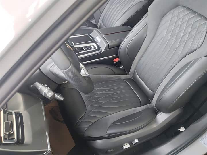 Hongqi HS5 2023 2.0 T Pro — фото 15