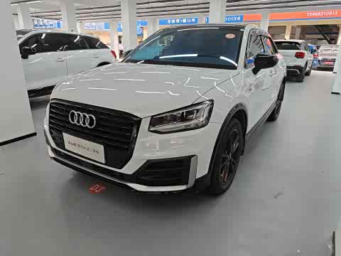 Audi Q2L 2021 35 TFSI — фото 10