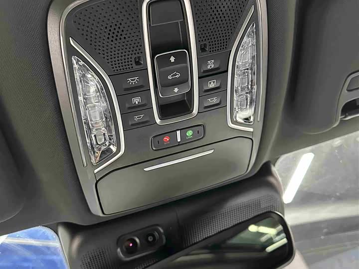 Trumpchi GS8 2022 2.0 TGDI 2 WD ( ) — фото 21