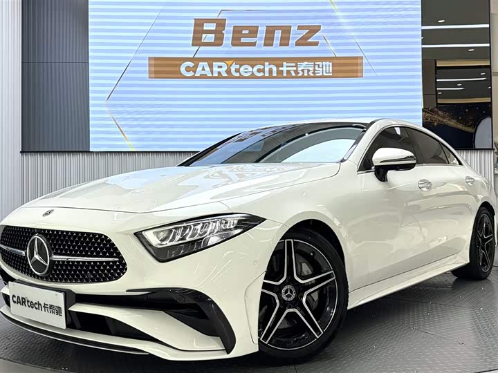 Mercedes-Benz CLS 2023 CLS 300 Luxury — фото 1