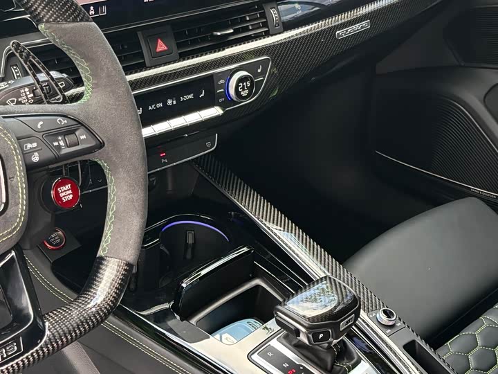 Audi RS4 2023 RS 4 Avant — фото 7