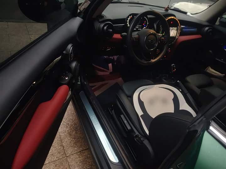 MINI Hatch — фото 16