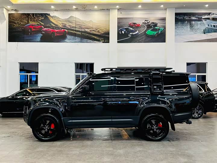 Land Rover Defender — фото 11