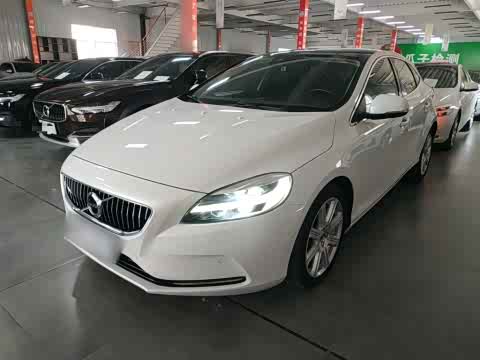 Volvo V40 2019 T 3 — фото 25