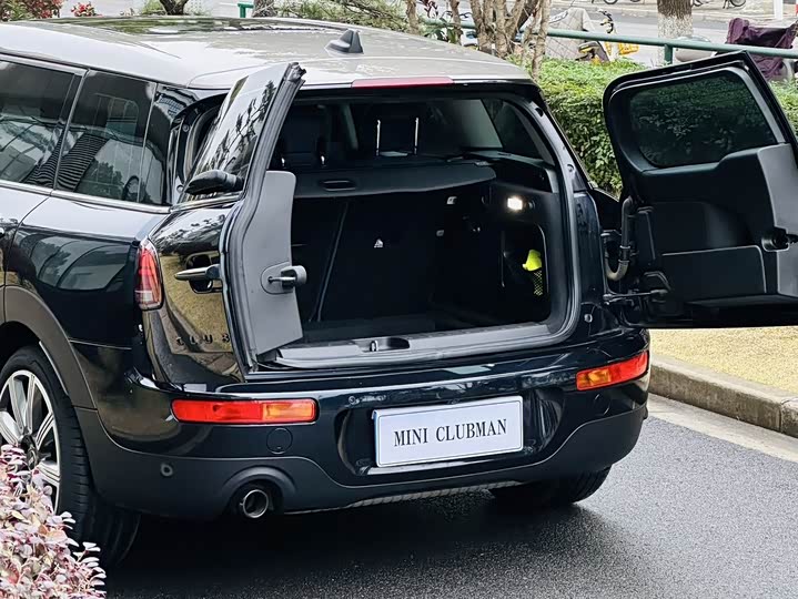 MINI Clubman — фото 9