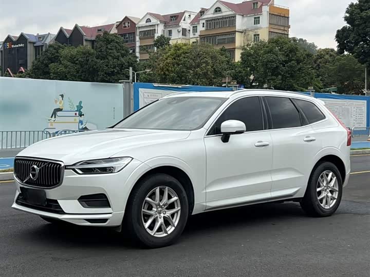 Volvo XC60 2019 T 5 4 WD VI — фото 2