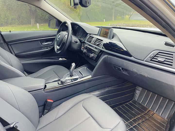 BMW 3 Series 320Li стиль — фото 9