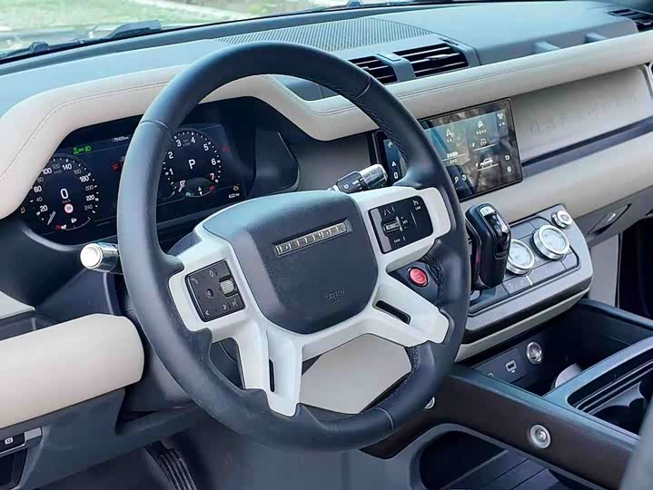 Land Rover Defender — фото 4