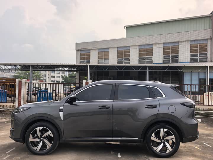Changan CS55 PLUS 2024 1.5 T DCT — фото 3