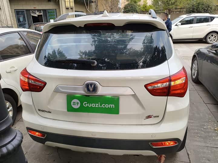 Changan CS35 2017 1.6 L ATLuxury — фото 4