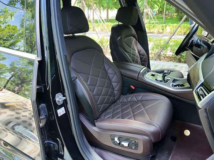 BMW X5 2022 x Drive 40 Li M — фото 7