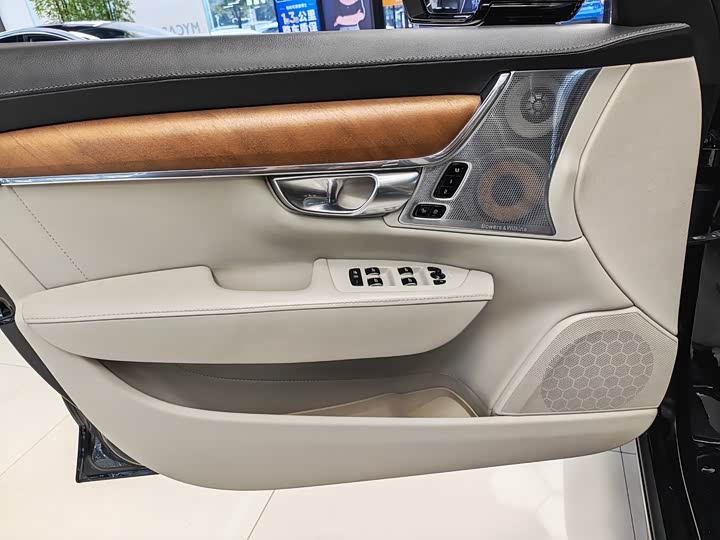 Volvo S90 Hybrid 2019 T 8 E Hybrid 3 VI — фото 4