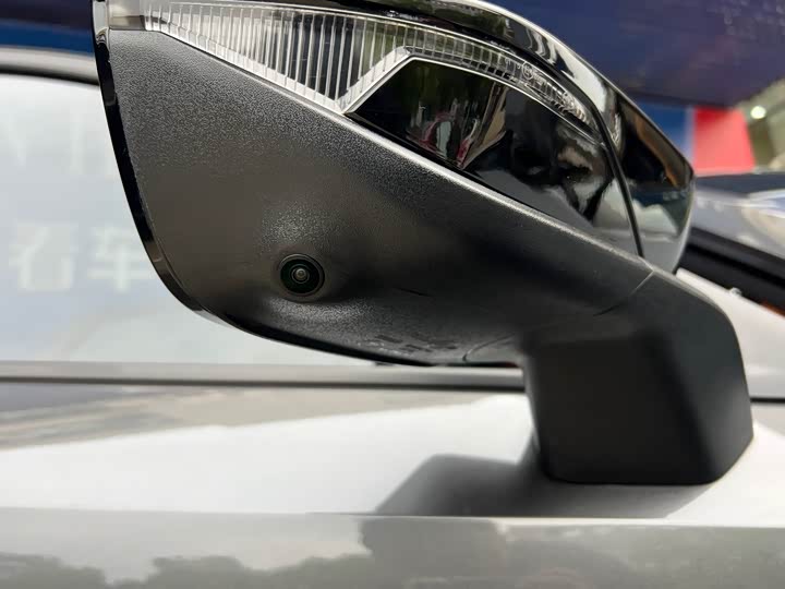 Changan UNI-V 2025 1.5 T 500 Bar — фото 29