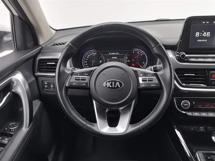 Kia Sportage — фото 11