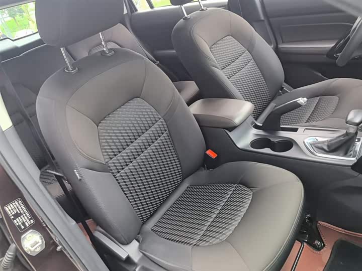 Trumpchi GS4 2015 200 T G-DCT — фото 25
