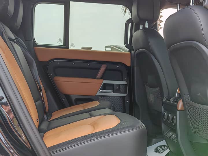 Land Rover Defender — фото 5
