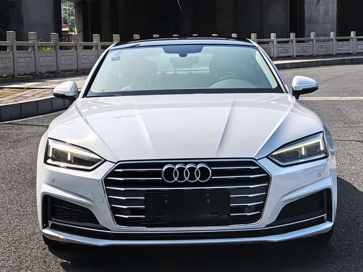 Audi A5 2019 Sportback 40 TFSI — фото 2