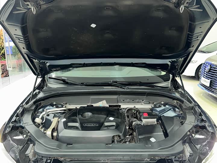 Volvo XC60 2020 T 5 4 WD — фото 32