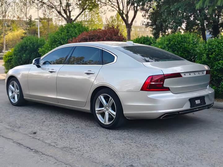 Volvo S90 2018 T 4 — фото 8