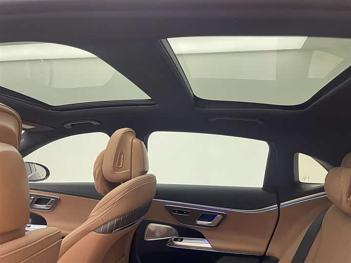 Mercedes-Benz E-Class 2024 E 300 L — фото 14