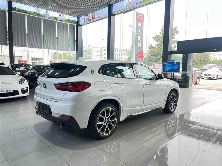 BMW X2 2023 x Drive 25i — фото 5