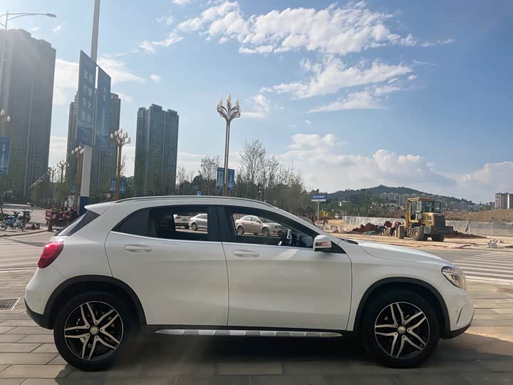 Mercedes-Benz GLA 2016 GLA 220 4 MATIC — фото 11