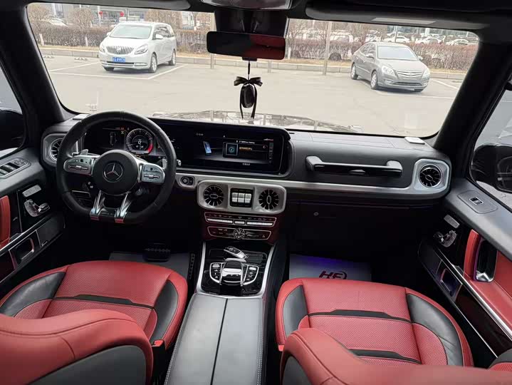 Mercedes-Benz G-Class 2020 AMG G 63 — фото 9