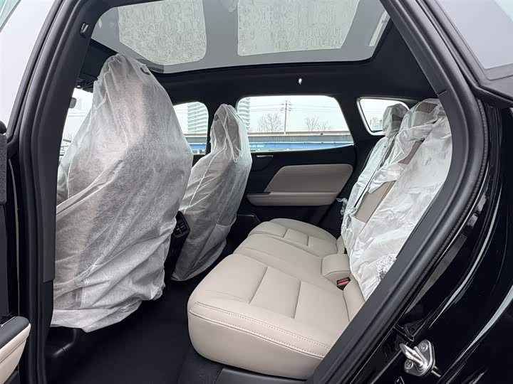 Volvo XC70 Hybrid 2026 2 WD Core — фото 20