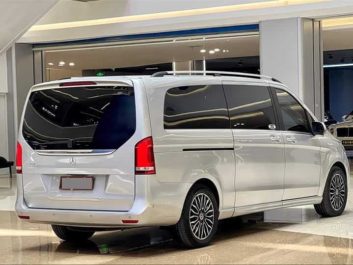 Mercedes-Benz V-Class 2018 V 260 L V — фото 8